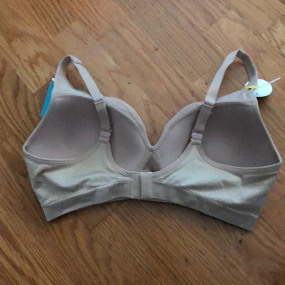 Vanity fair bra - Picture 3 of 3